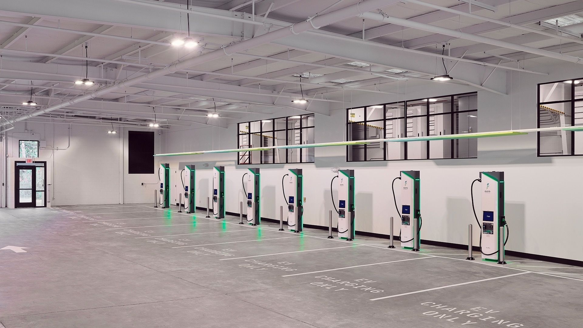 CBL Mayfaire Town Center (Wilmington, NC) charging station in Wilmington, NC